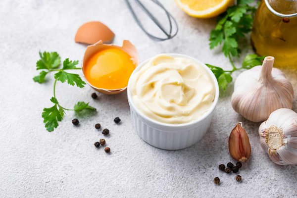 What Are the Techniques for Perfectly Silky Homemade Mayonnaise?